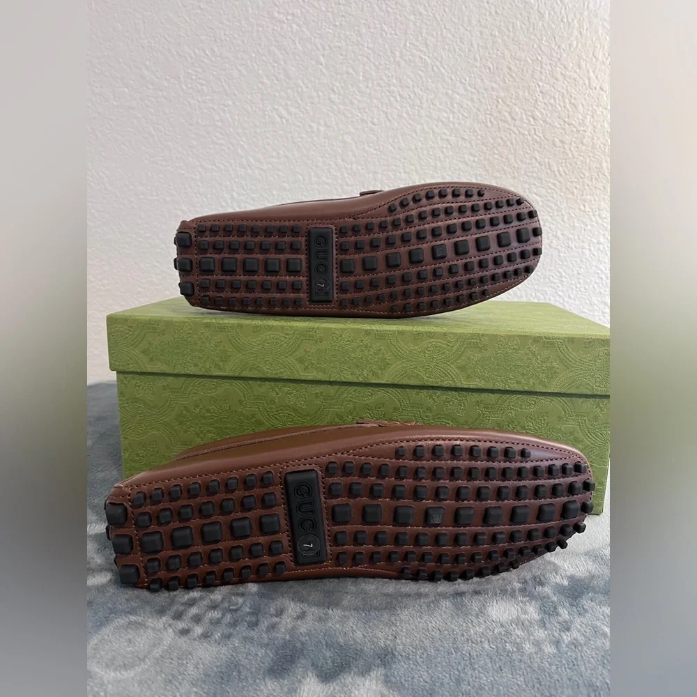 Brand New Gucci Men’s GG Supreme Clove Calf Soft Loafers Brown Size 7 (US 7.5)